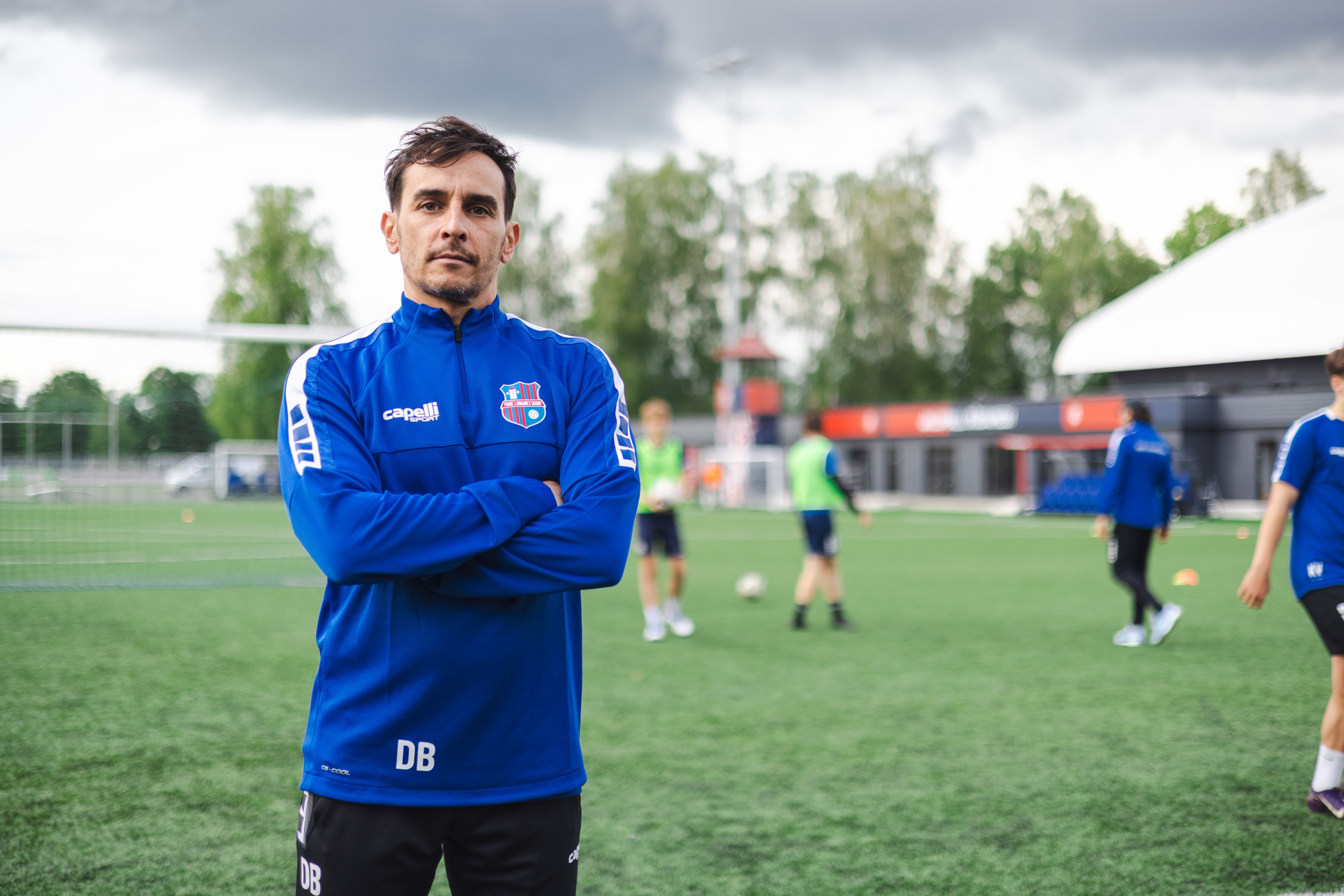 Bolufer esindusmeeskonda, Freitas duubli peatreeneriks